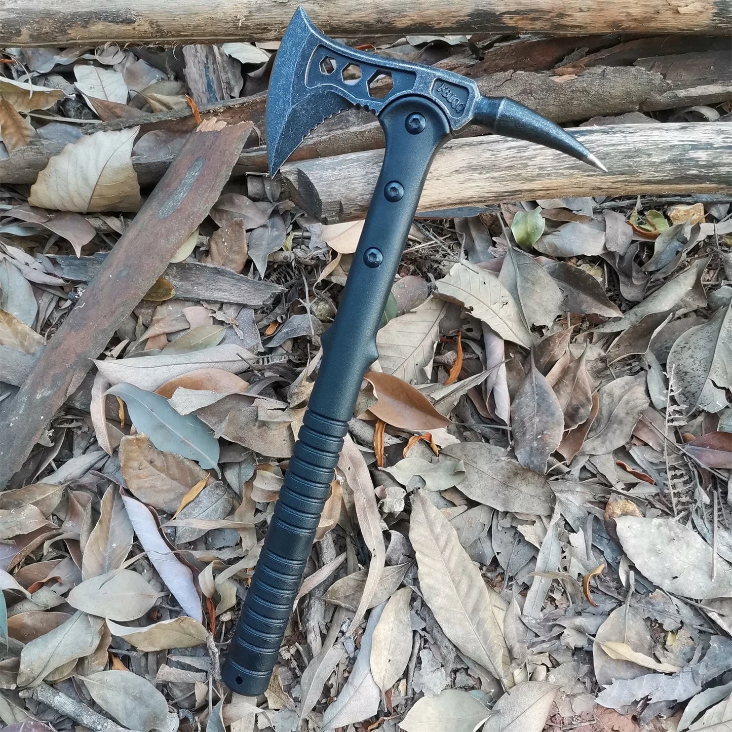 Survival Axe Tactical Hunting Hammer Multifunction Outdoor Rescue Tools